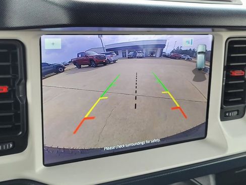 Used 2024 Ford Bronco Heritage Edition image 19