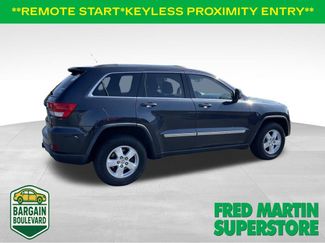 Used 2013 Jeep Grand Cherokee Laredo w/ Laredo E Group image 1