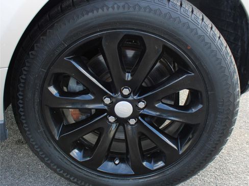 Used 2014 Land Rover Range Rover HSE AWD/4WD image 20