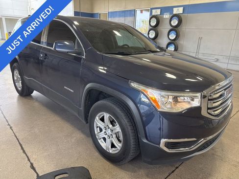 Used 2019 GMC Acadia SLE image 2