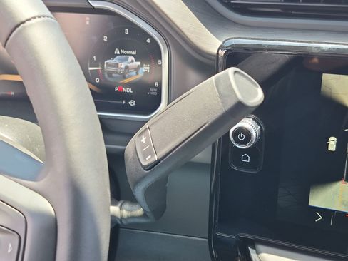 New 2026 GMC Sierra 2500 AT4X w/ AT4X AEV Edition AWD/4WD image 17