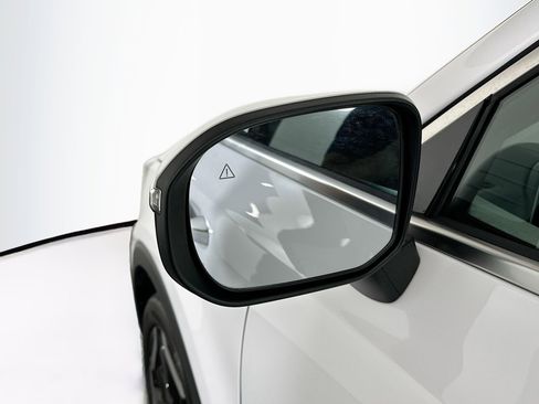 Used 2025 Kia Telluride S FWD image 16