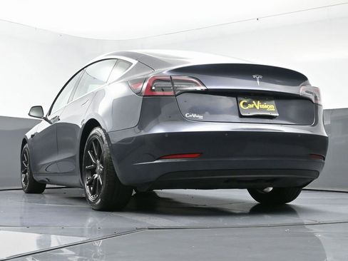 Used 2020 Tesla Model 3 Standard Range Plus image 52