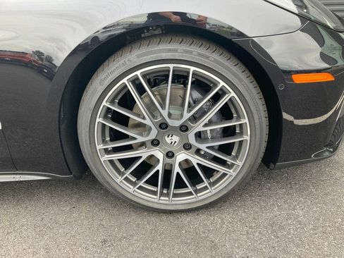 Used 2025 Porsche Panamera 4 AWD/4WD image 16