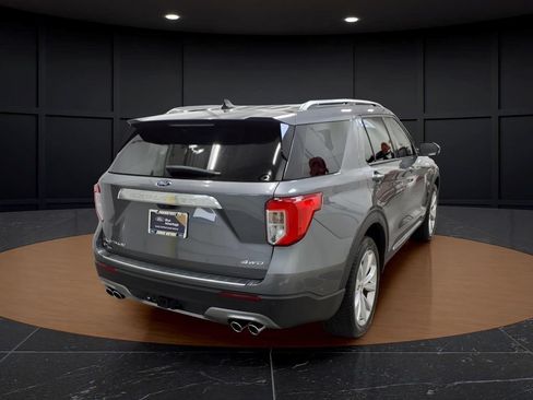 Certified 2023 Ford Explorer Platinum w/ Technology Package AWD/4WD image 6