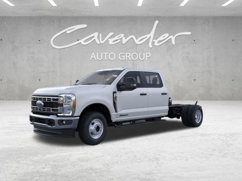 New 2026 Ford F350 XL w/ XL Chrome Package AWD/4WD image 1