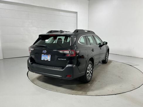 Used 2025 Subaru Outback w/ Popular Package #1A AWD/4WD image 33
