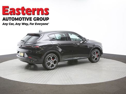 Used 2024 Alfa Romeo Tonale Veloce AWD/4WD image 40