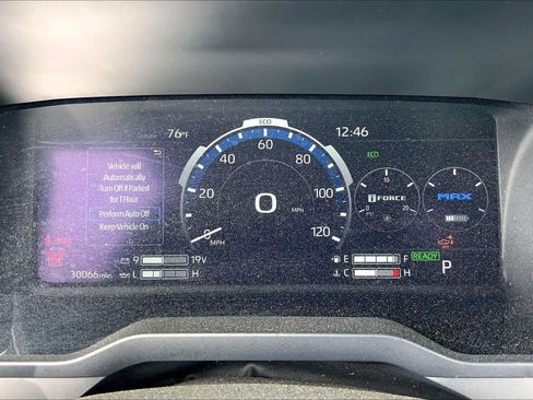 Used 2025 Toyota Sequoia SR5 AWD/4WD image 25