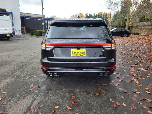 New 2026 Lincoln Aviator Reserve image 4
