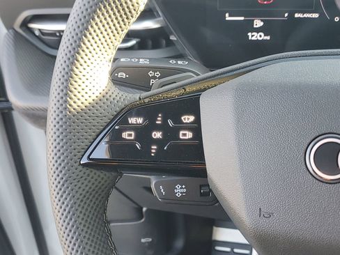 New 2025 Audi SQ5 Premium Plus image 23