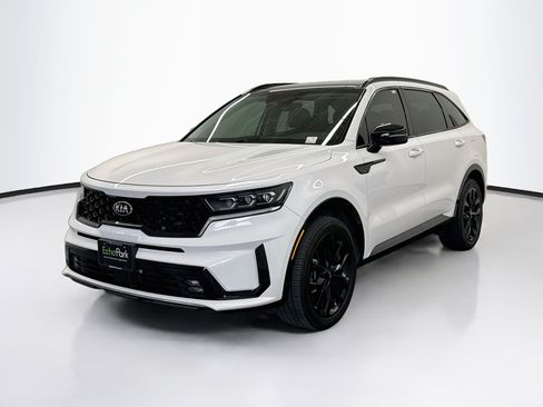 Used 2021 Kia Sorento SX FWD image 3