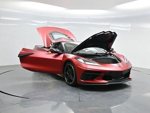 Used 2024 Chevrolet Corvette Stingray Coupe w/ Z51 Performance Package RWD image 41