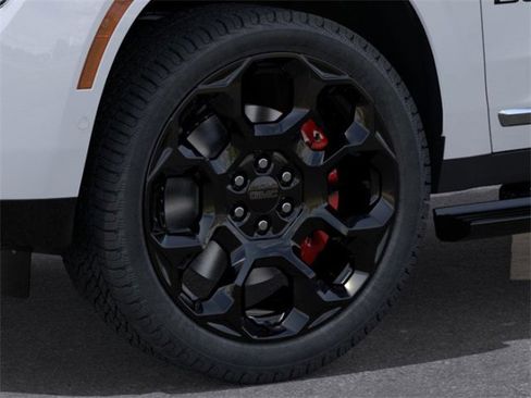 New 2026 GMC Yukon Denali image 9