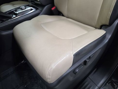 Used 2023 INFINITI QX80 Premium Select w/ Cargo Package AWD/4WD image 28