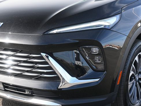 Used 2025 Buick Envision Preferred image 10