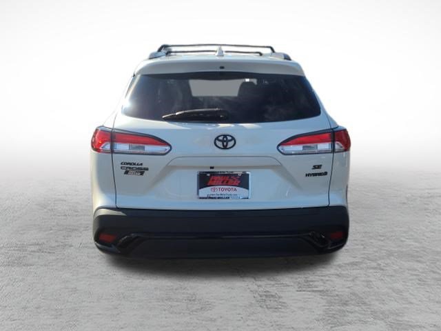 Certified 2024 Toyota Corolla Cross AWD Hybrid w/ Moonroof Package image 6