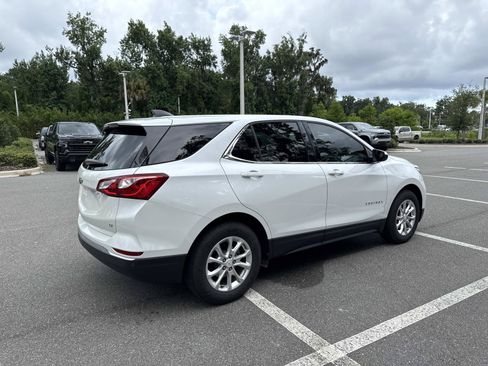 Used 2020 Chevrolet Equinox LT FWD image 3