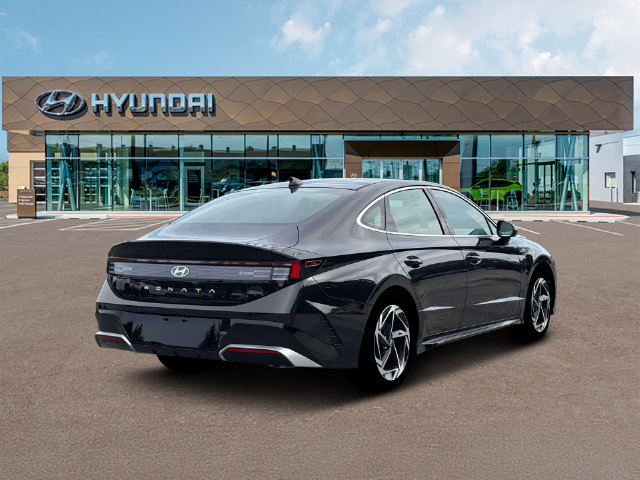 New 2026 Hyundai Sonata SEL FWD image 8