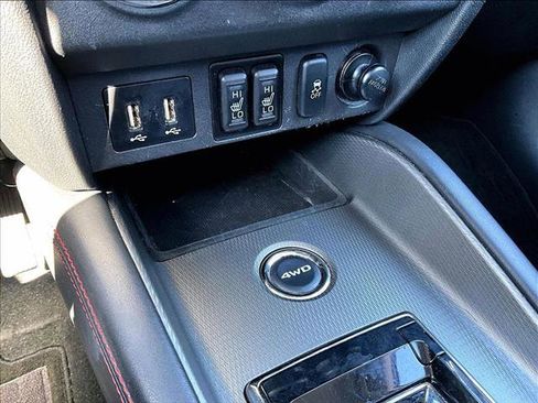 Used 2022 Mitsubishi Outlander Sport SE image 26