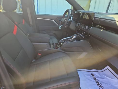 New 2025 Chevrolet Colorado Z71 w/ Technology Package image 33