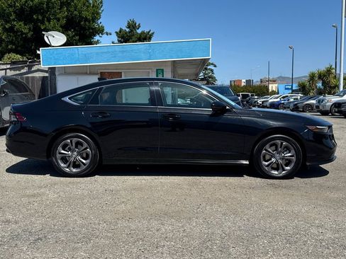 Certified 2024 Honda Accord EX-L image 3