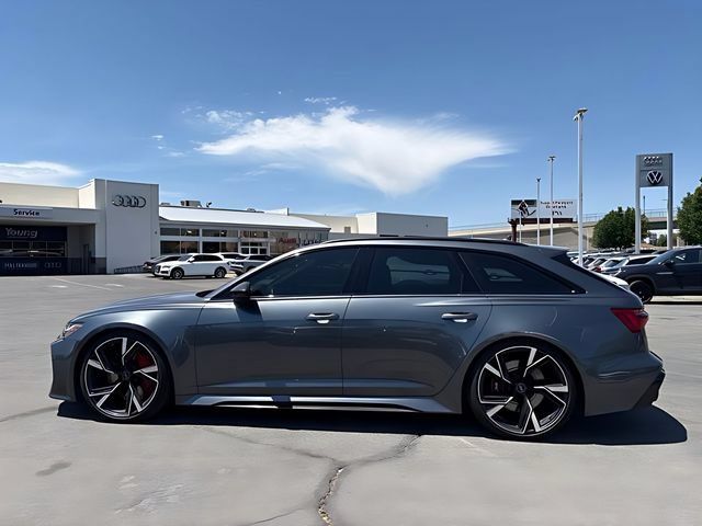 Used 2021 Audi RS 6 w/ Carbon Optic Package AWD/4WD image 7