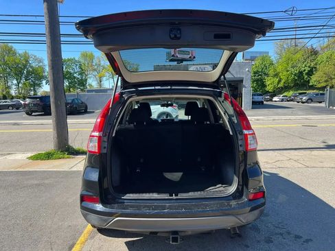 Used 2016 Honda CR-V SE image 9