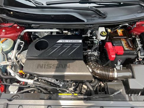 Used 2025 Nissan Rogue SV w/ SV Premium Package AWD/4WD image 17