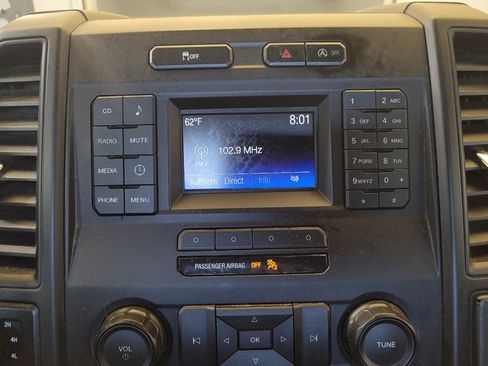 Used 2015 Ford F150 XL w/ Equipment Group 101A Mid AWD/4WD image 25