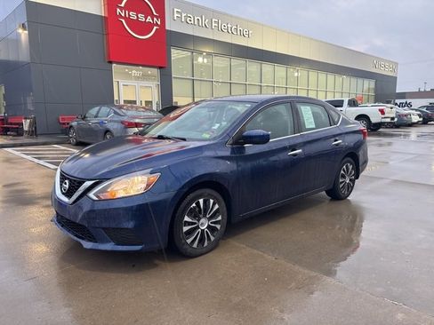 Certified 2019 Nissan Sentra S image 1