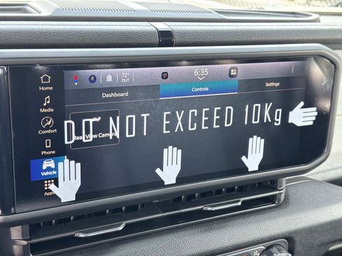 New 2026 Jeep Gladiator Sport image 14