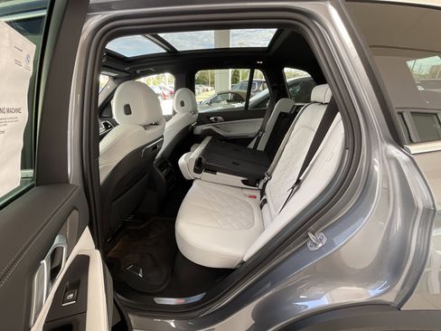 New 2026 BMW X5 xDrive50e w/ Premium Package image 28