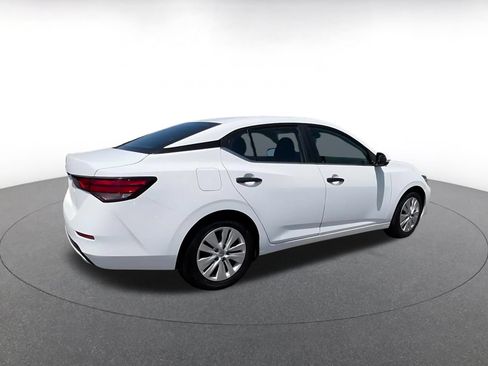 Used 2025 Nissan Sentra S FWD image 15