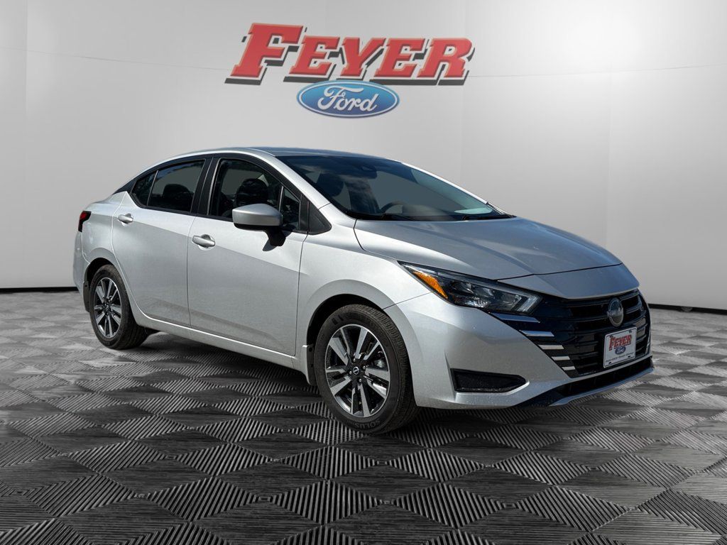Used 2025 Nissan Versa SV w/ Trunk Package FWD image 7