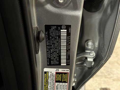 Used 2023 Toyota Camry SE w/ Convenience Package AWD/4WD image 14