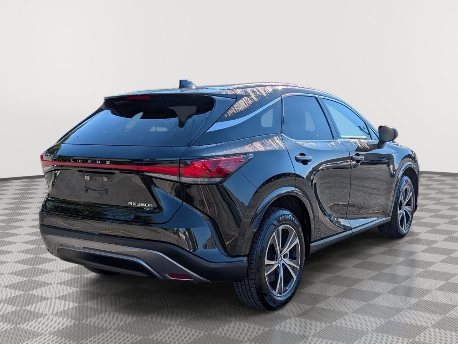 Used 2024 Lexus RX 350h w/ Accessory Package (Z1) AWD/4WD image 5
