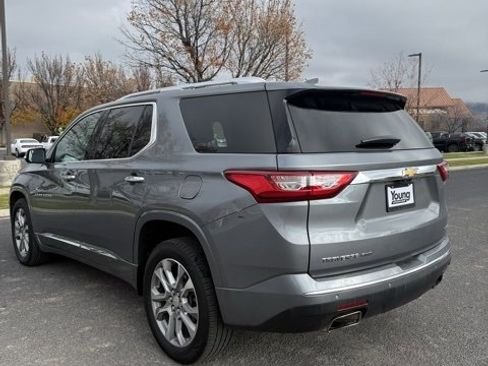 Used 2020 Chevrolet Traverse Premier image 8