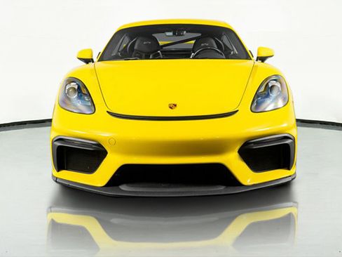 Used 2020 Porsche 718 Cayman GT4 image 11