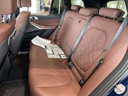 New 2026 BMW X5 xDrive40i w/ M Sport Package AWD/4WD image 41