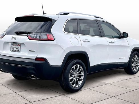 Used 2019 Jeep Cherokee Latitude Plus w/ Comfort/Convenience Group image 15