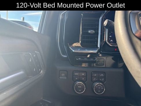 Certified 2024 Chevrolet Silverado 2500 High Country w/ High Country Premium Package image 20