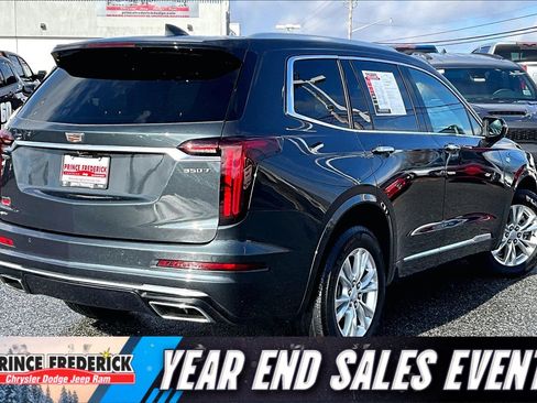 Used 2023 Cadillac XT6 Luxury image 12