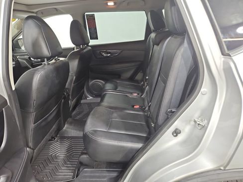 Used 2018 Nissan Rogue SL w/ Premium Package AWD/4WD image 25