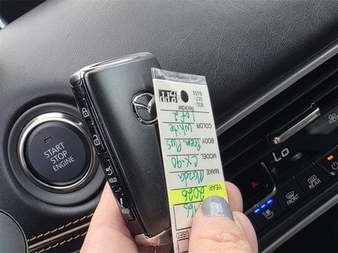 New 2026 MAZDA CX-90 3.3 Turbo w/ Premium Plus Pkg image 17