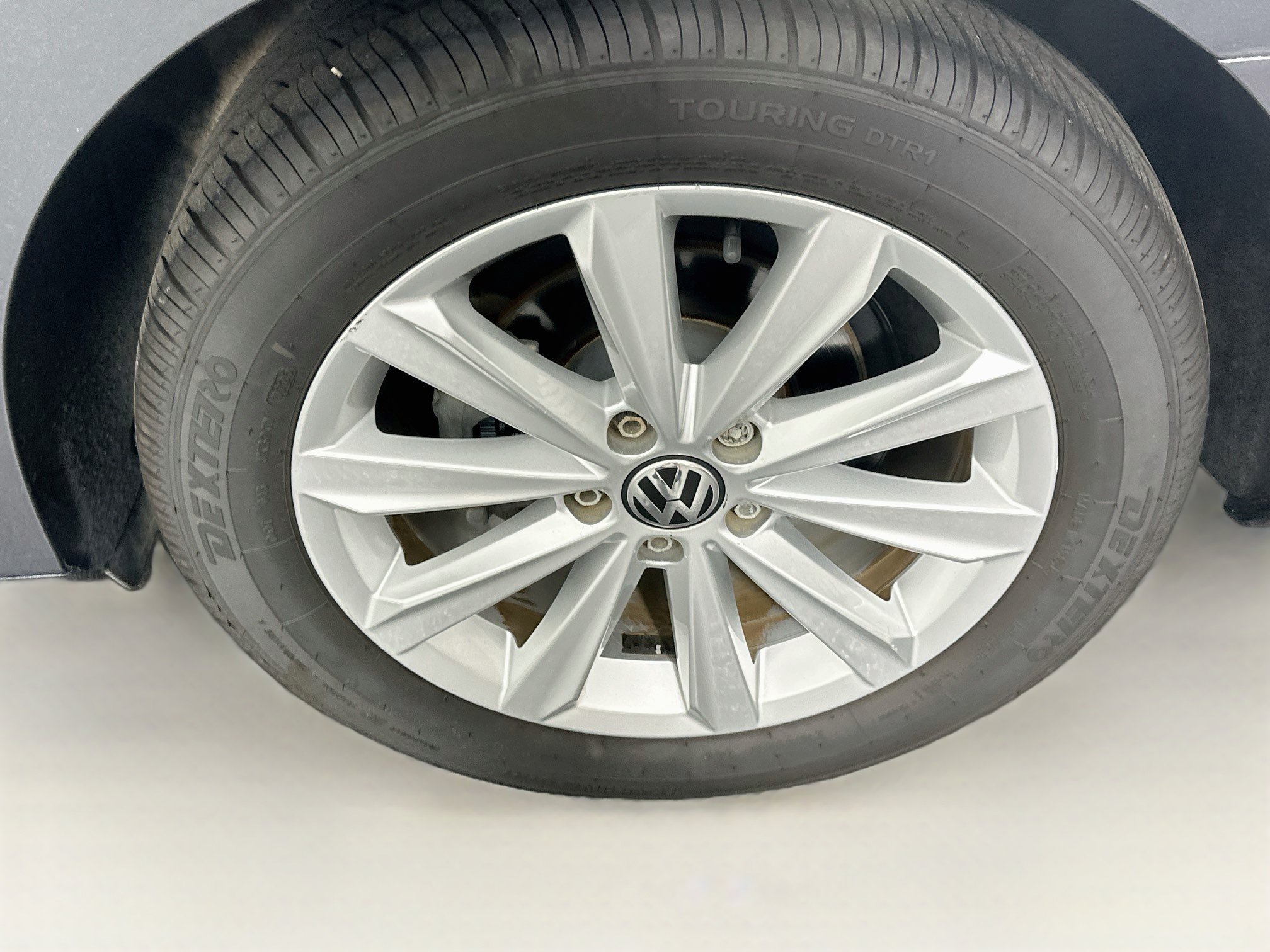 Used 2012 Volkswagen Passat 2.5 SEL Premium FWD image 11