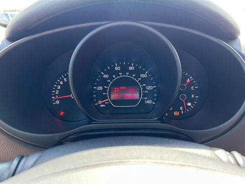 Used 2017 Kia Soul + w/ Designer's Package FWD image 21