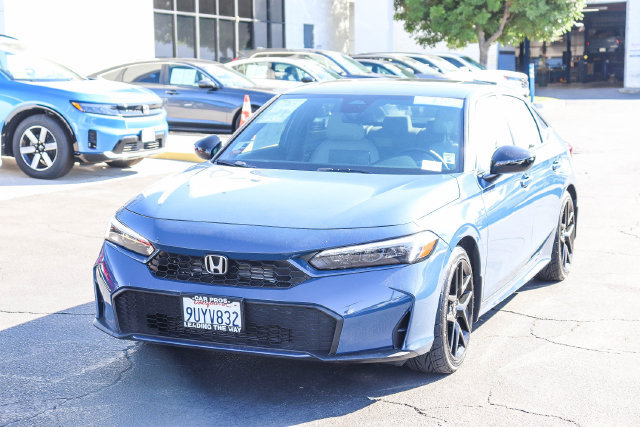 Used 2025 Honda Civic Sport image 4