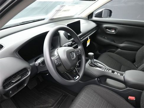 New 2026 Honda HR-V LX image 18