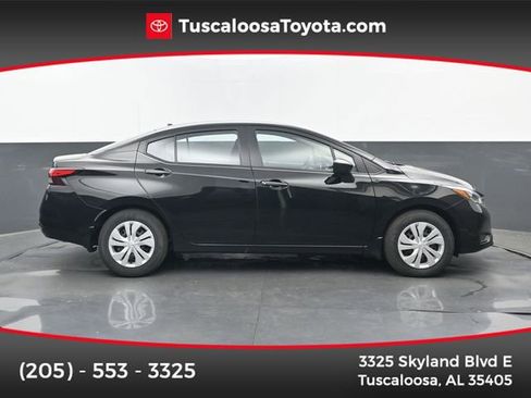 Used 2025 Nissan Versa S w/ Trunk Package FWD image 1